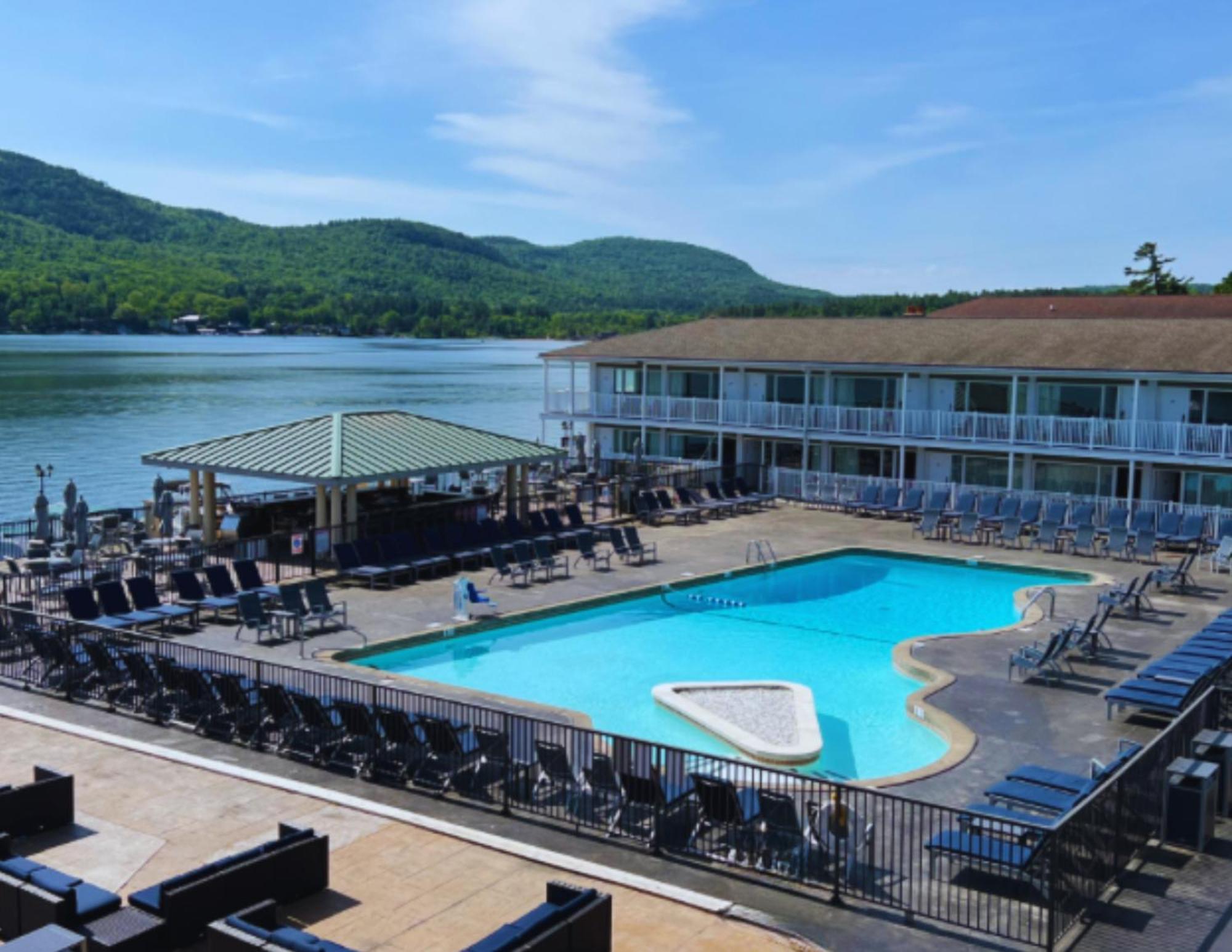 Georgian Lakeside Resort Lake George Exterior foto
